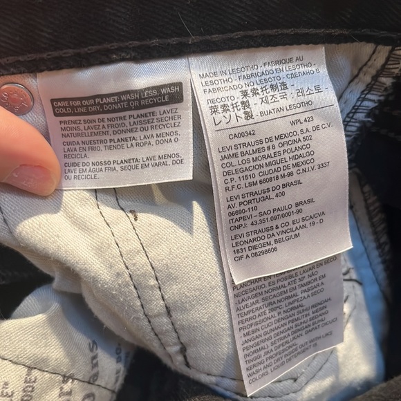 Vintage perfect black Levi’s cropped - Picture 5 of 6